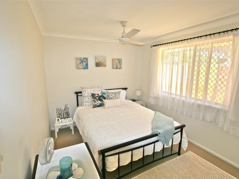 2/200 Darlington Dr, Banora Point NSW 2486