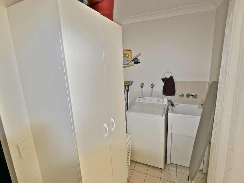 2/200 Darlington Dr, Banora Point NSW 2486