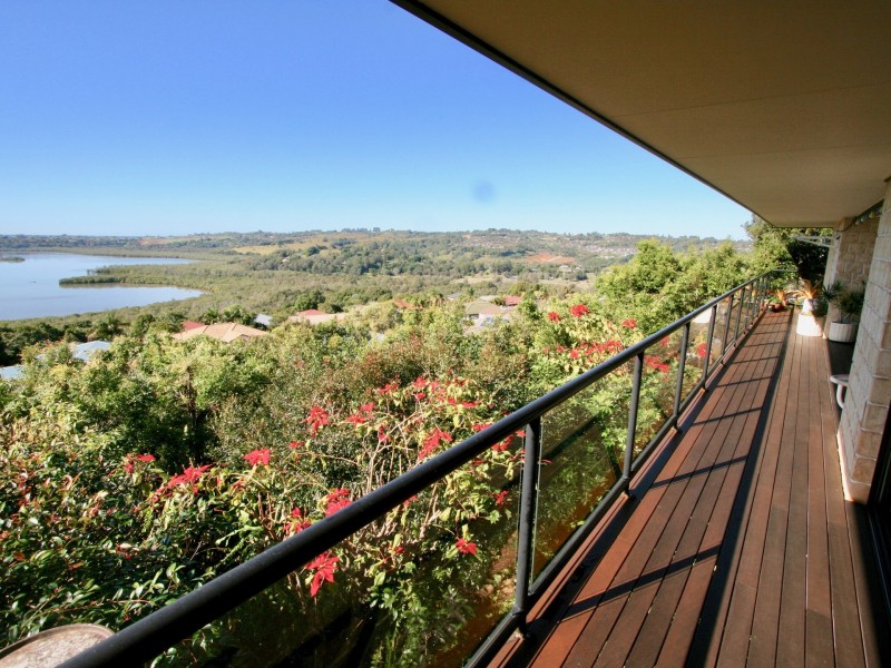 17 Sierra Vista Boulevard, Bilambil Heights NSW 2486