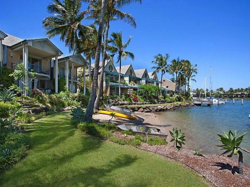 2/1 Island Drive, Tweed Heads NSW 2485