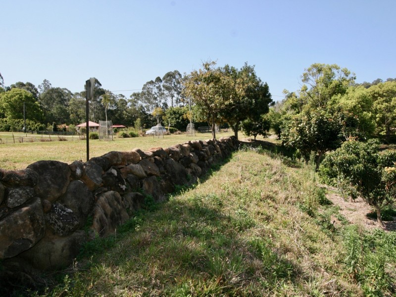 15 Pinetree Place, Piggabeen NSW 2486