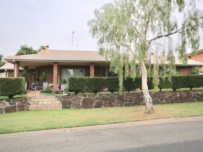 22 Paperbark Court, Banora Point NSW 2486