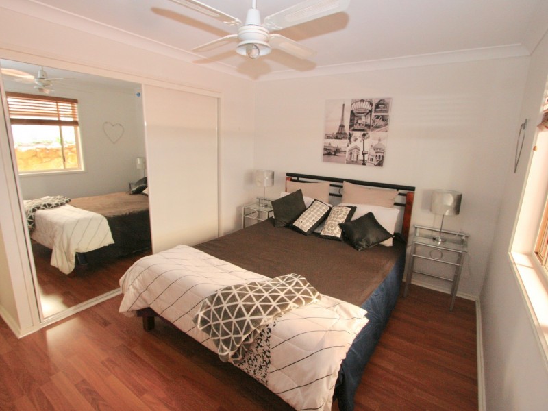 22 Paperbark Court, Banora Point NSW 2486