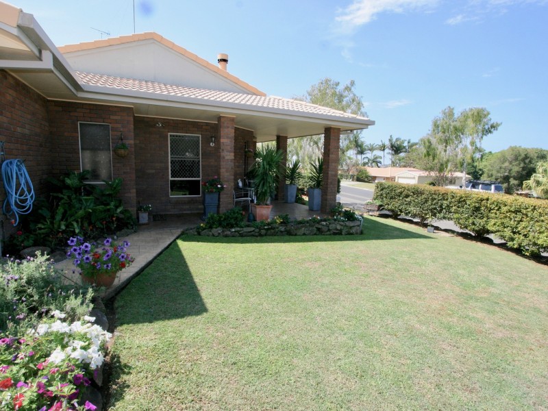 22 Paperbark Court, Banora Point NSW 2486