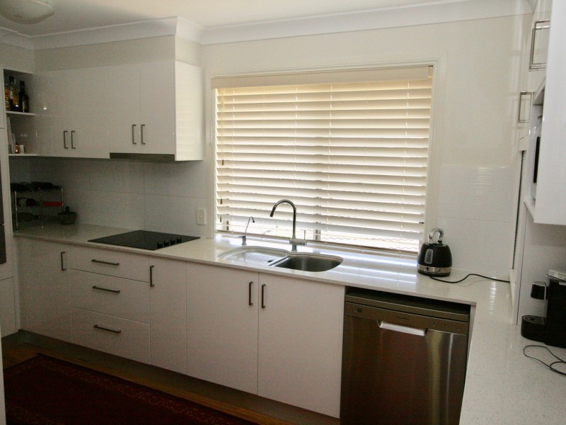 5 Paperbark Court, Banora Point NSW 2486