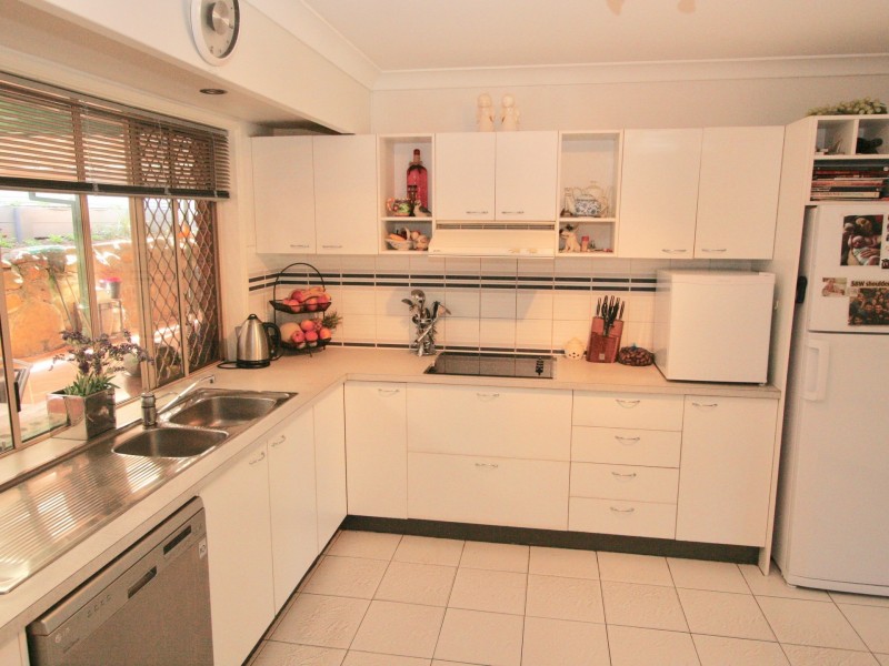 22 Paperbark Court, Banora Point NSW 2486