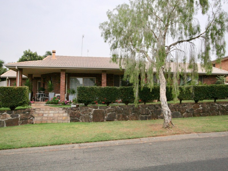 22 Paperbark Court, Banora Point NSW 2486