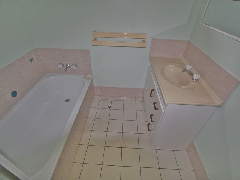 3/4-6 Honeysuckle Street, Tweed Heads West NSW 2485