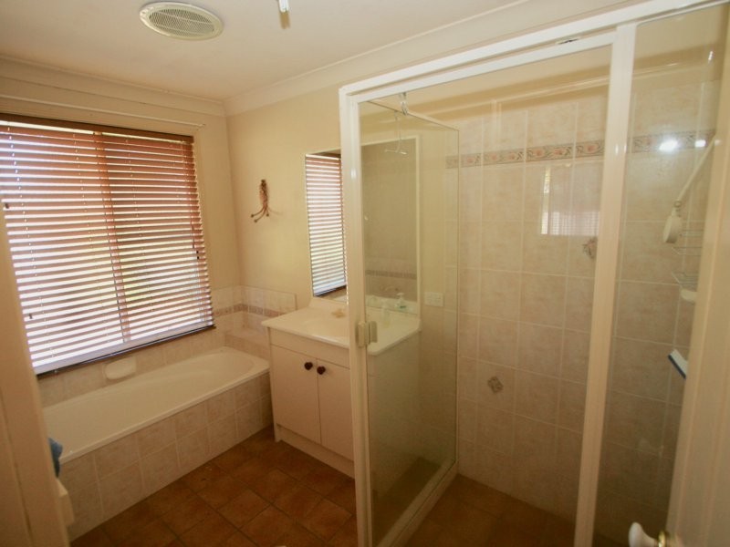 66 Peninsula Drive, Bilambil Heights NSW 2486