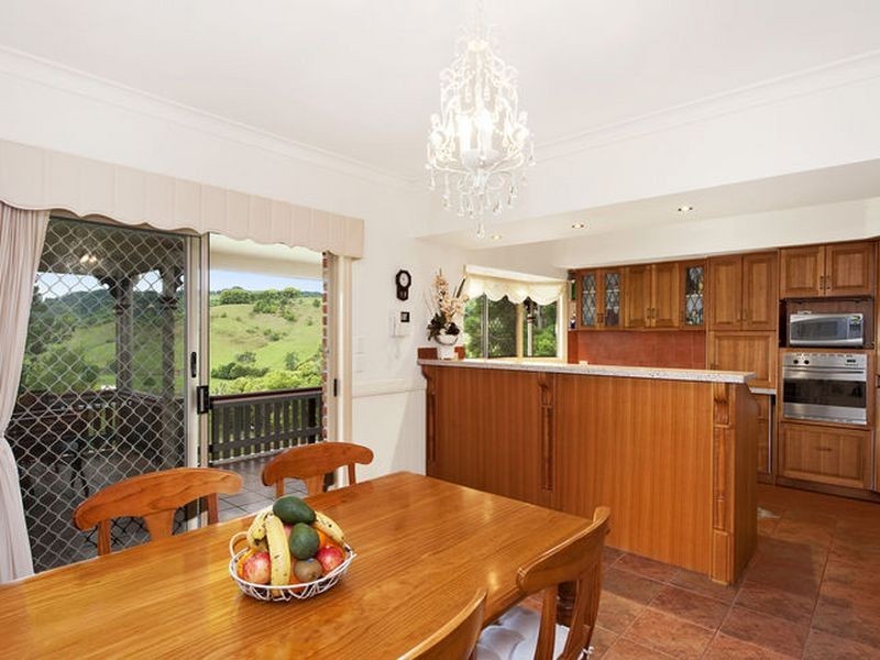 18 Pine Tree Place, Piggabeen NSW 2486