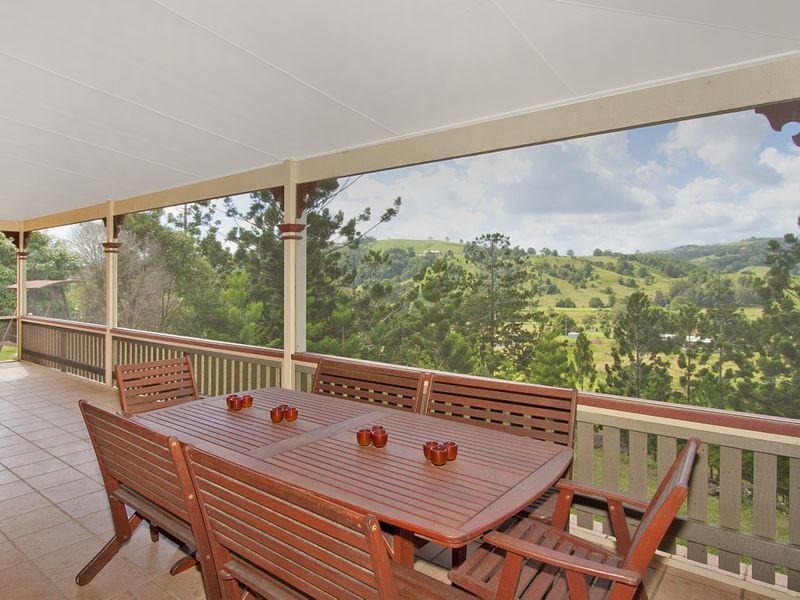 18 Pine Tree Place, Piggabeen NSW 2486