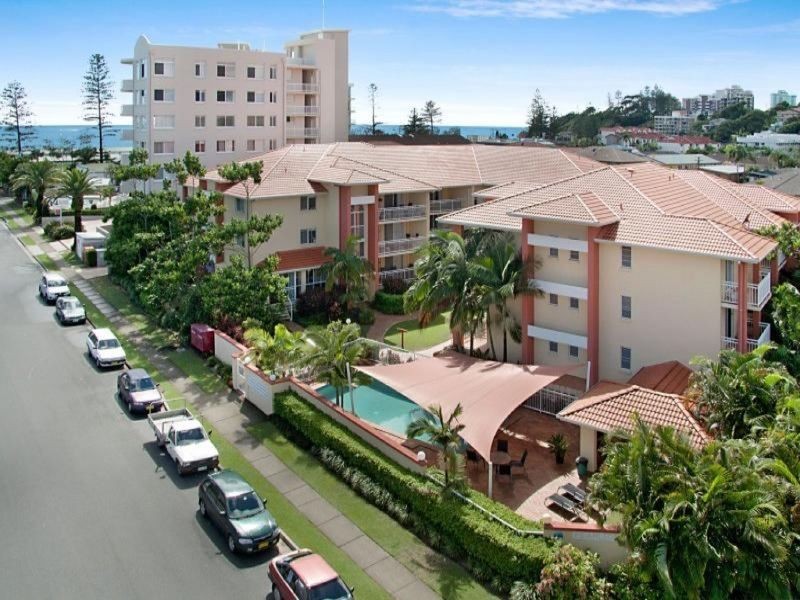 12 Douglas Street, Kirra QLD 4225
