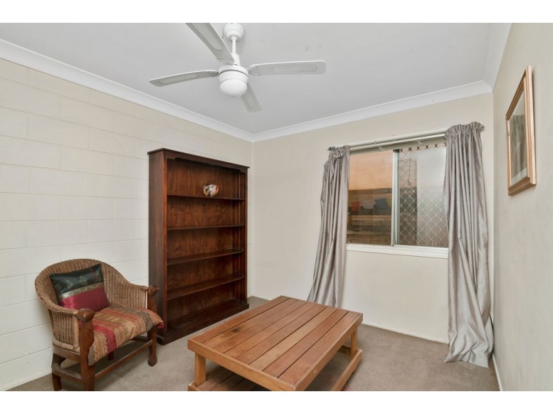 1/58 Sarawak Avenue, Palm Beach QLD 4221