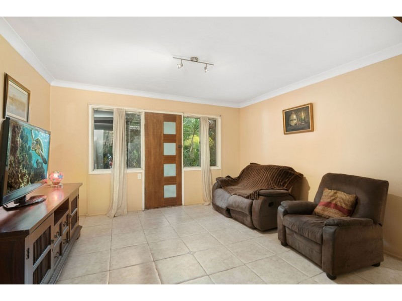1/58 Sarawak Avenue, Palm Beach QLD 4221