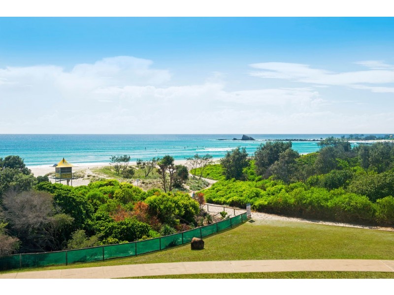 1/58 Sarawak Avenue, Palm Beach QLD 4221