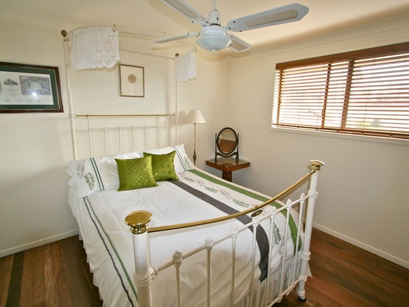 2/11 Echuca Crescent, Banora Point NSW 2486