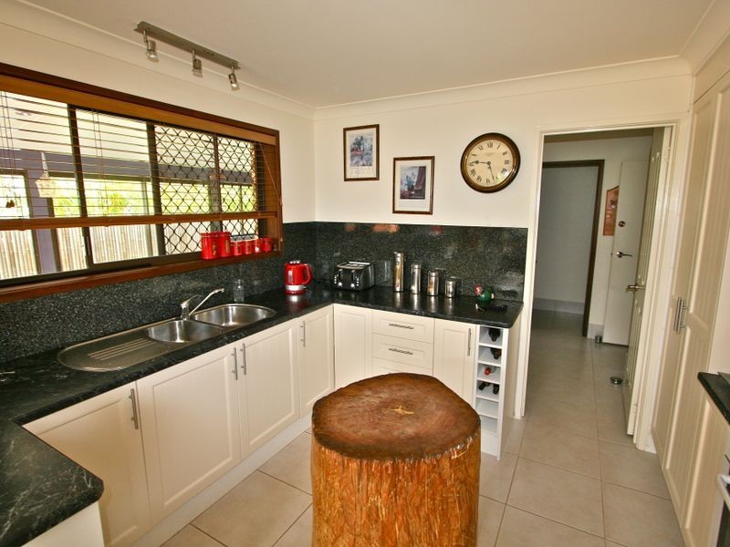 2/11 Echuca Crescent, Banora Point NSW 2486