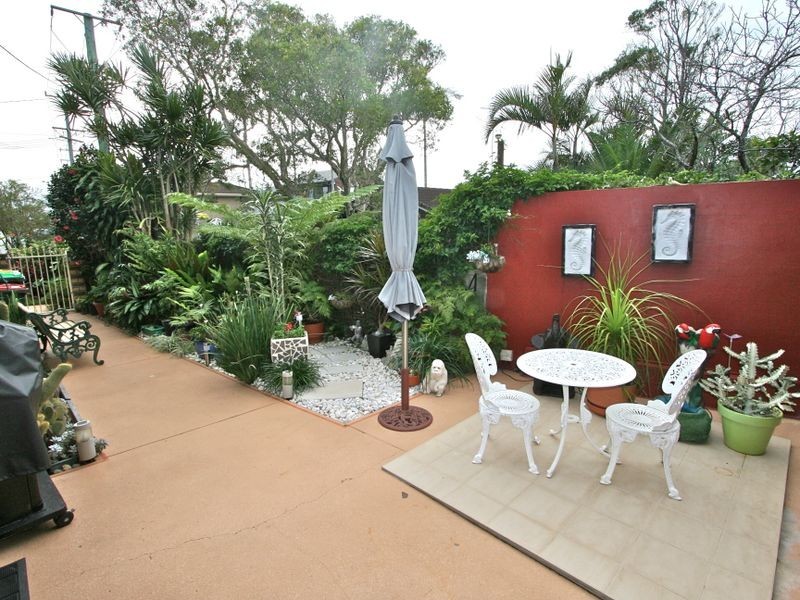 2/11 Echuca Crescent, Banora Point NSW 2486