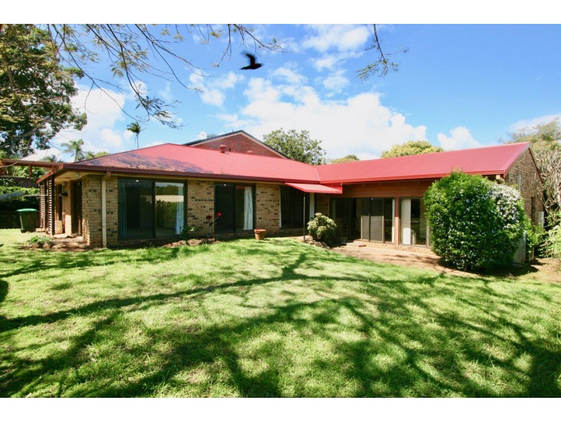 6 Coolabah Court, Banora Point NSW 2486
