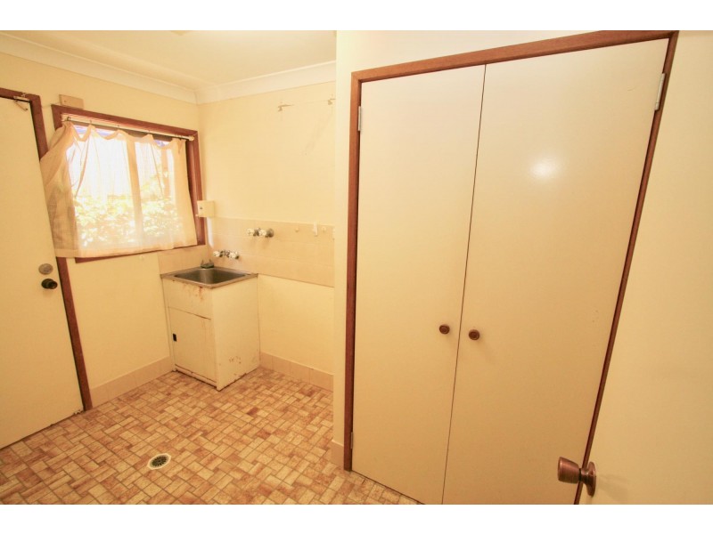 6 Coolabah Court, Banora Point NSW 2486