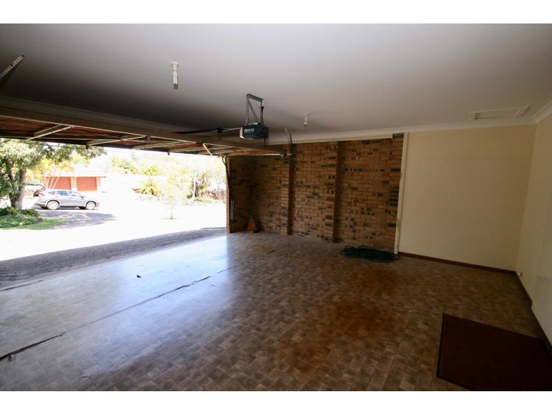 6 Coolabah Court, Banora Point NSW 2486