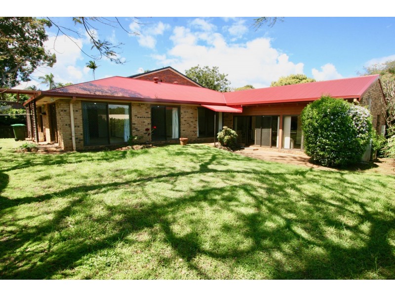 6 Coolabah Court, Banora Point NSW 2486