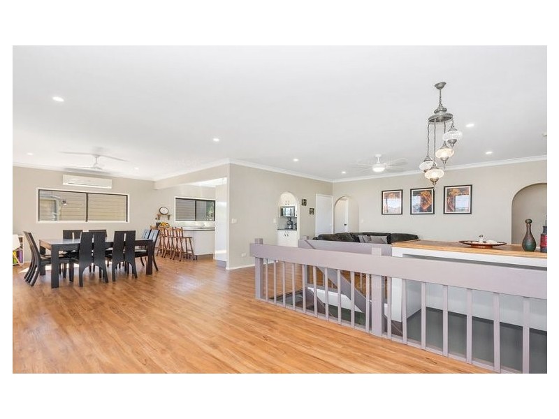 30 Broadwater Esplanade, Bilambil Heights NSW 2486