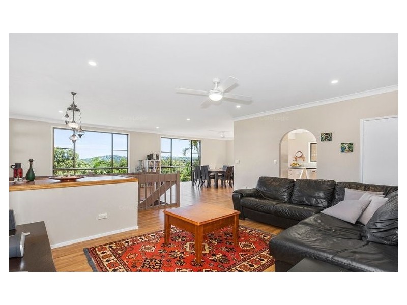 30 Broadwater Esplanade, Bilambil Heights NSW 2486