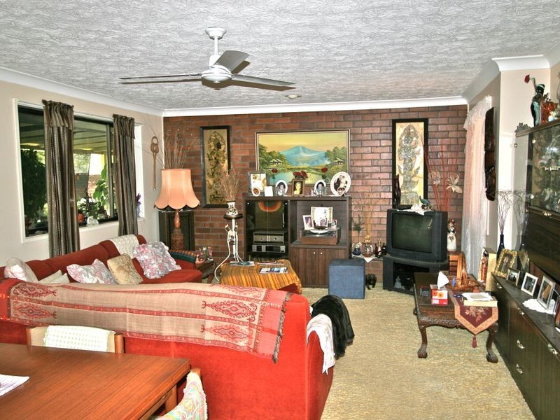 63 Riviera Avenue, Tweed Heads West NSW 2485