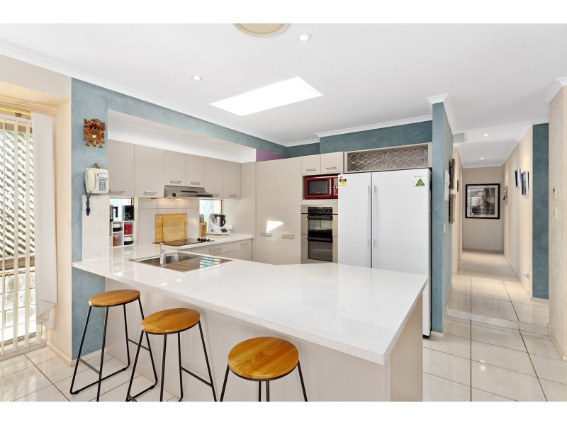 20 Champagne Drive, Tweed Heads South NSW 2486