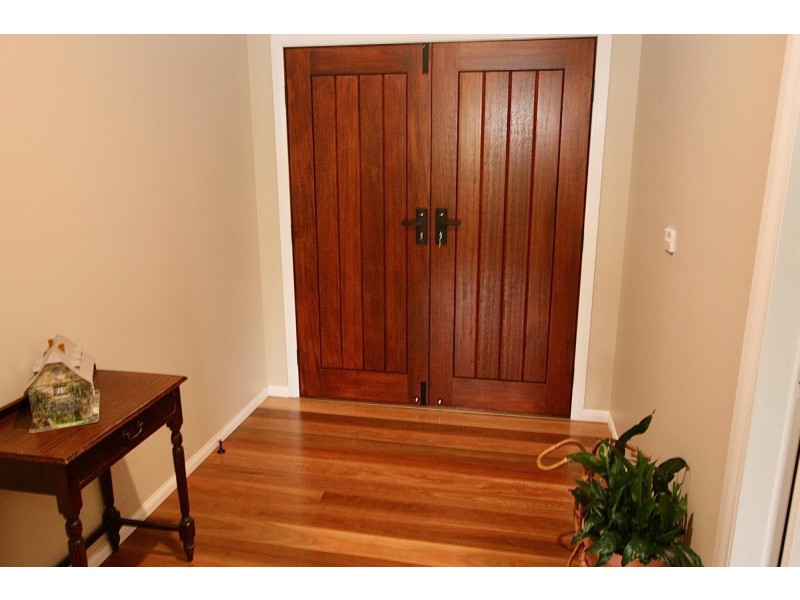 8 Biral Close, Bilambil NSW 2486