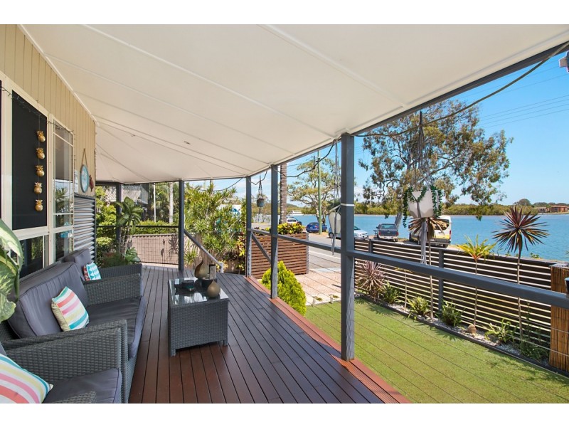 6 Philp Parade, Tweed Heads South NSW 2486