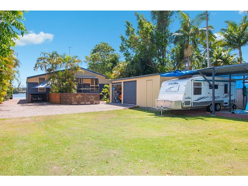 6 Philp Parade, Tweed Heads South NSW 2486