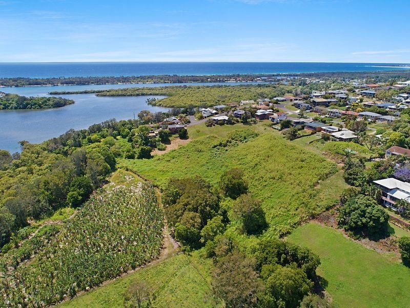 4 Boyle Avenue, Banora Point NSW 2486