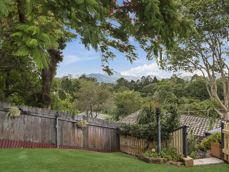 30 Hall Drive, Murwillumbah NSW 2484