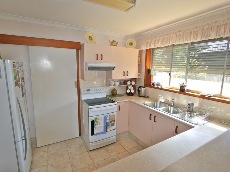 3 Sunshine Ave, Tweed Heads South NSW 2486