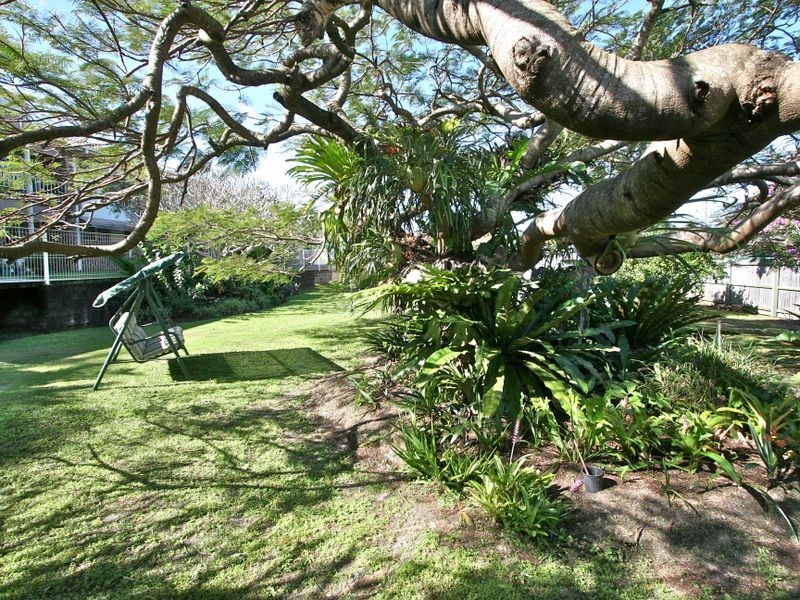 3 Sunshine Ave, Tweed Heads South NSW 2486