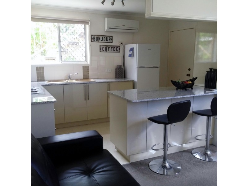 1/61 Golden Four Drive, Bilinga QLD 4225