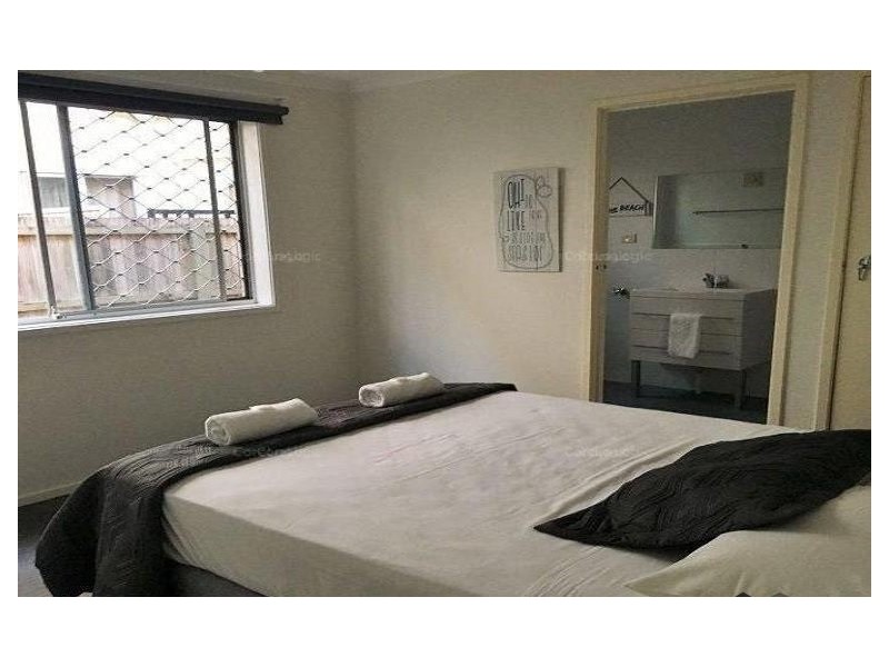 1/61 Golden Four Drive, Bilinga QLD 4225