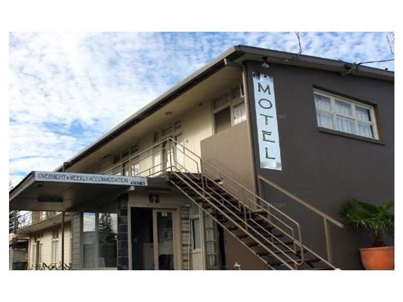 2/63 Golden Four Drive, Bilinga QLD 4225