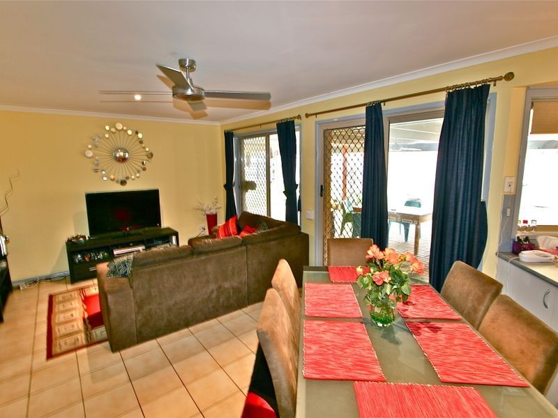 16 Kiata Parade, Tweed Heads NSW 2485