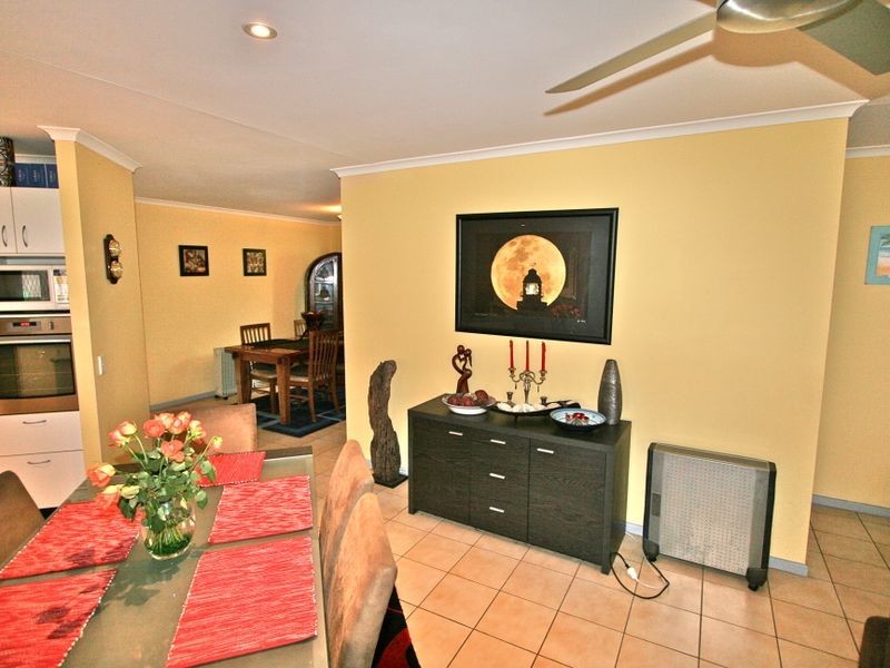 16 Kiata Parade, Tweed Heads NSW 2485