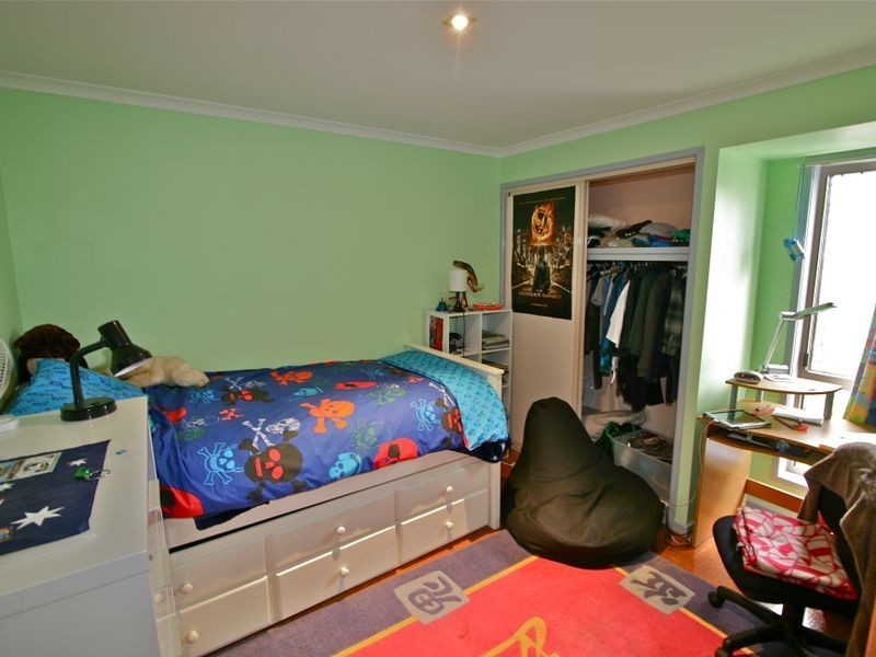 16 Kiata Parade, Tweed Heads NSW 2485