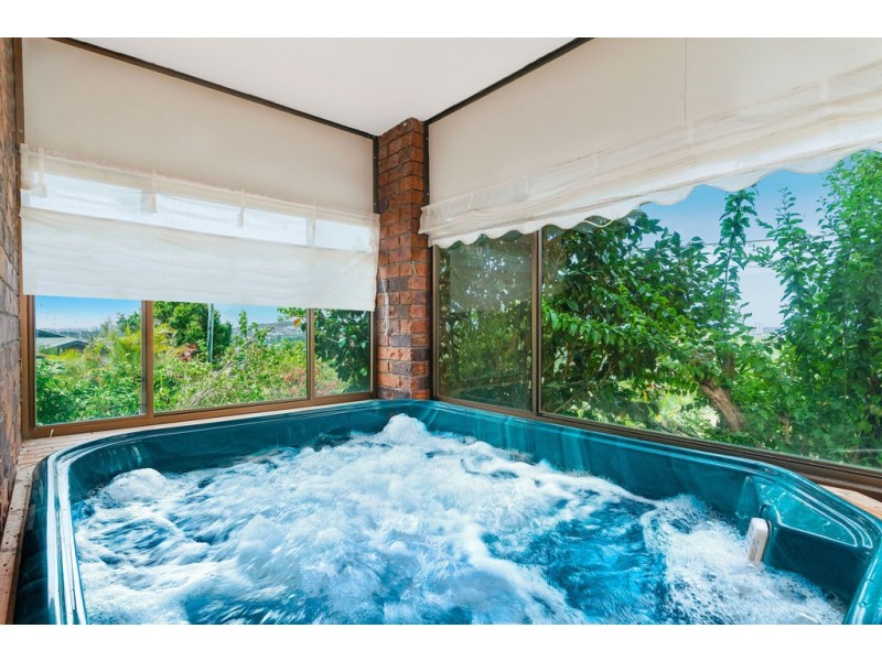 19 Ocean Avenue, Tweed Heads South NSW 2486