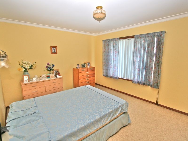 14 Uniacke Drive, Banora Point NSW 2486