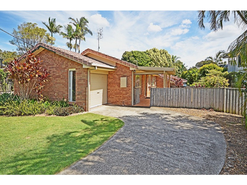 1/24 Somerset Avenue, Banora Point NSW 2486