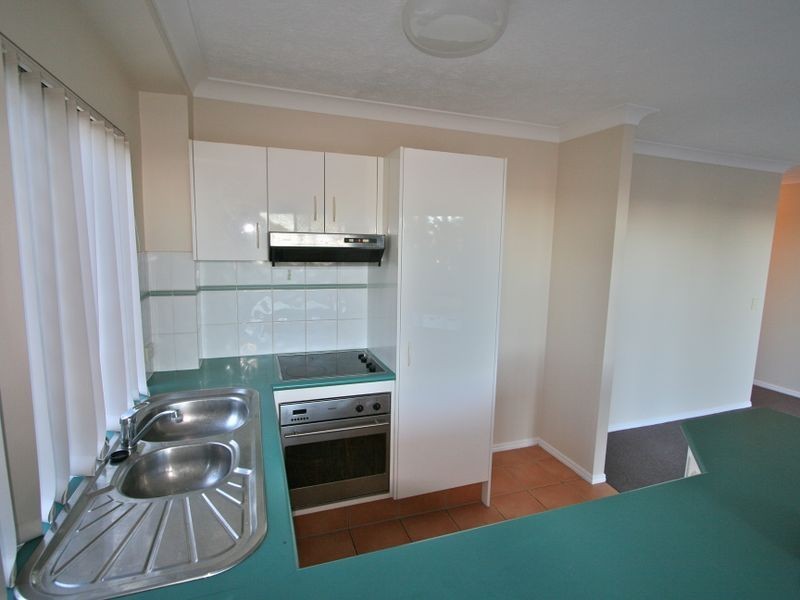 3/40 Rutledge St, Coolangatta QLD 4225