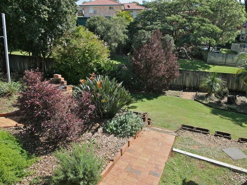 11 Lochlomond Drive, Banora Point NSW 2486
