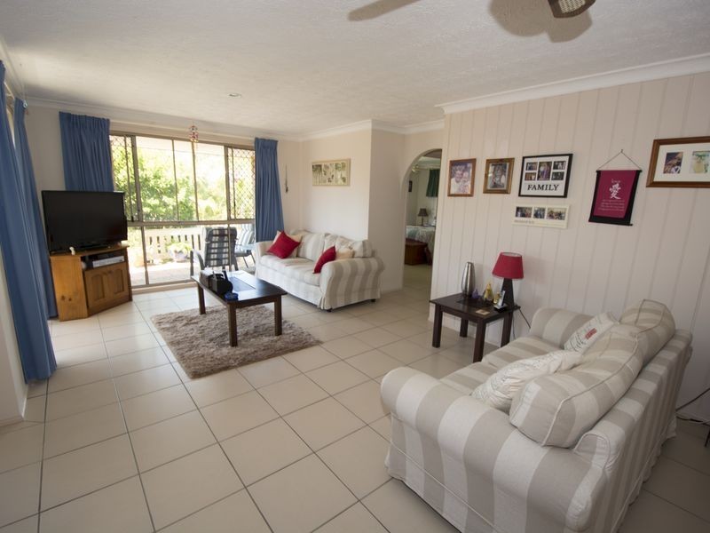 2/10 Kildare Drive, Banora Point NSW 2486
