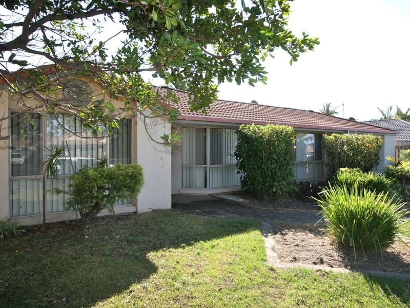 302 Darlington Drive, Banora Point NSW 2486